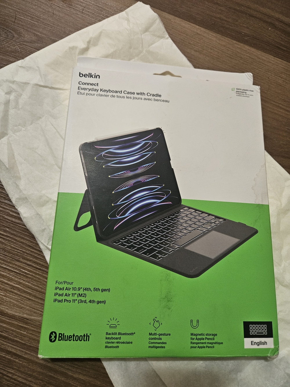 belkin Black Bluetooth Keyboard Case with Trackpad for iPad